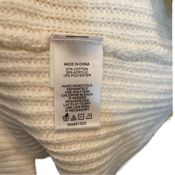 CeCe 3D Polka Dot Sweater Antique White Crewneck Ribbed Medium NWT NEW - Picture 7 of 8